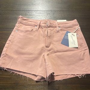 NWT Universal Thread women’s vintage rose pink high-rise midi shorts size 6